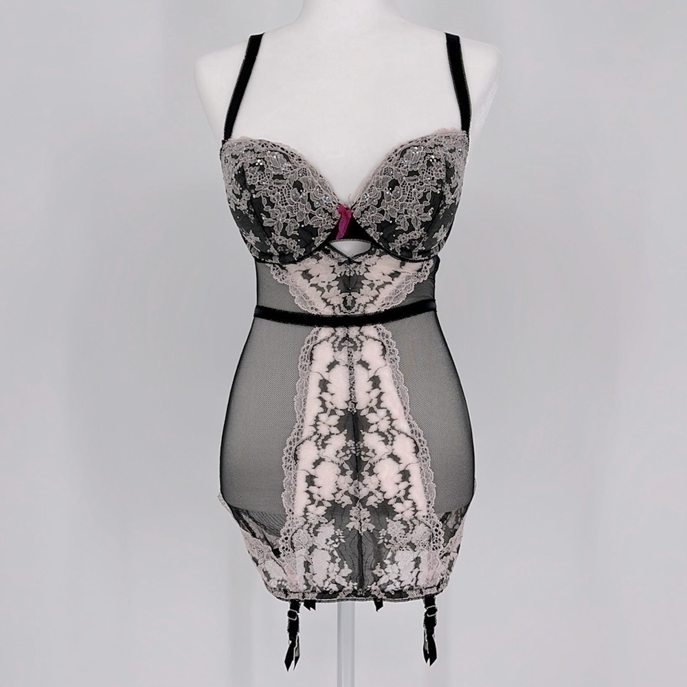 Victoria’s Secret Padded Babydoll Nightie Sexy Lingerie With Garters 32DD
